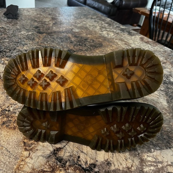 Dr. Martens Luana Boots size 8 - Picture 4 of 5